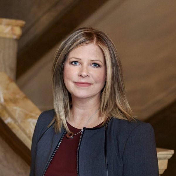 Photo of Dr. Deborah MacNamara